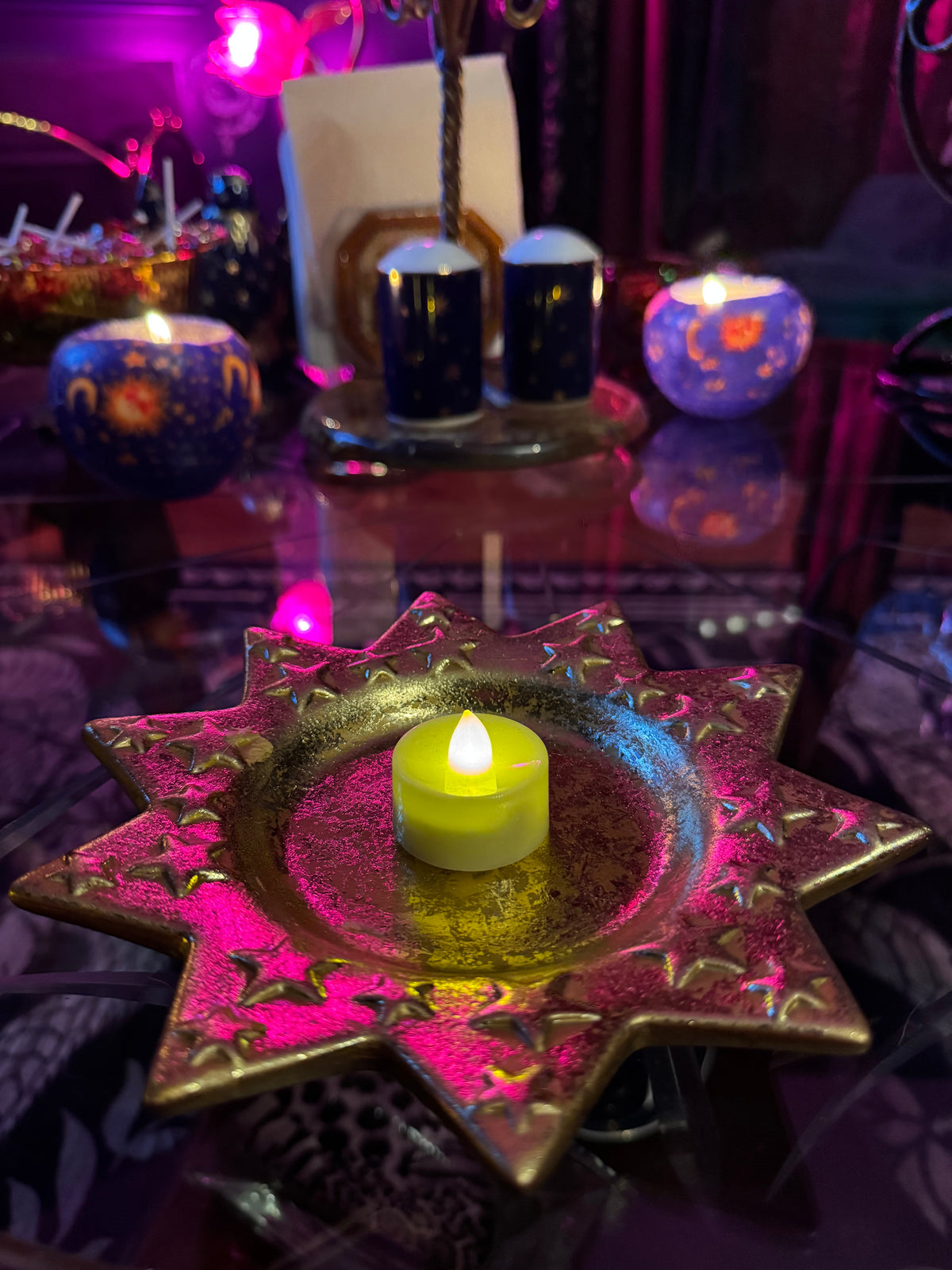 Vintage 90s Gold Stars Pillar Candle Holder Plate